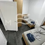 Brilliant 626 * Golem (Tirana)