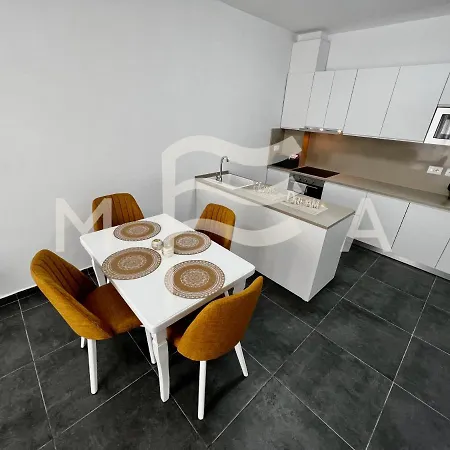 Brilliant 626 Appartamento Golem (Tirana)