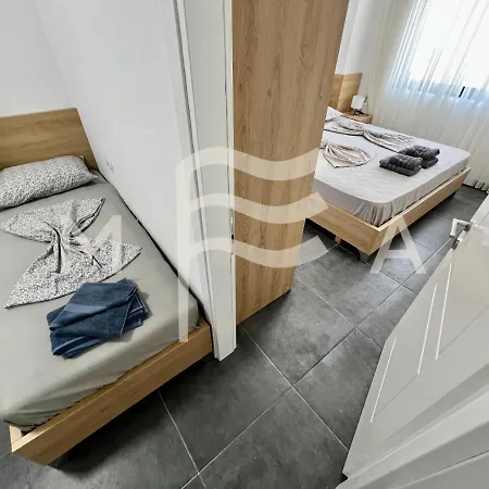 Brilliant 626 * Golem (Tirana)